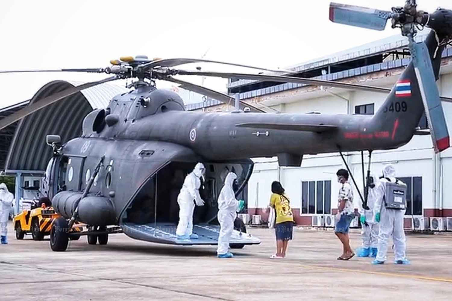 Militer Thailand Kerahkan Heli MI-17 Bawa Pasien Covid-19 ke Daerah Asal